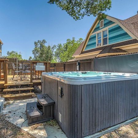 The Vibrant Victorian Hot Tub & Fire Pit In Occ Villa Colorado Springs Buitenkant foto